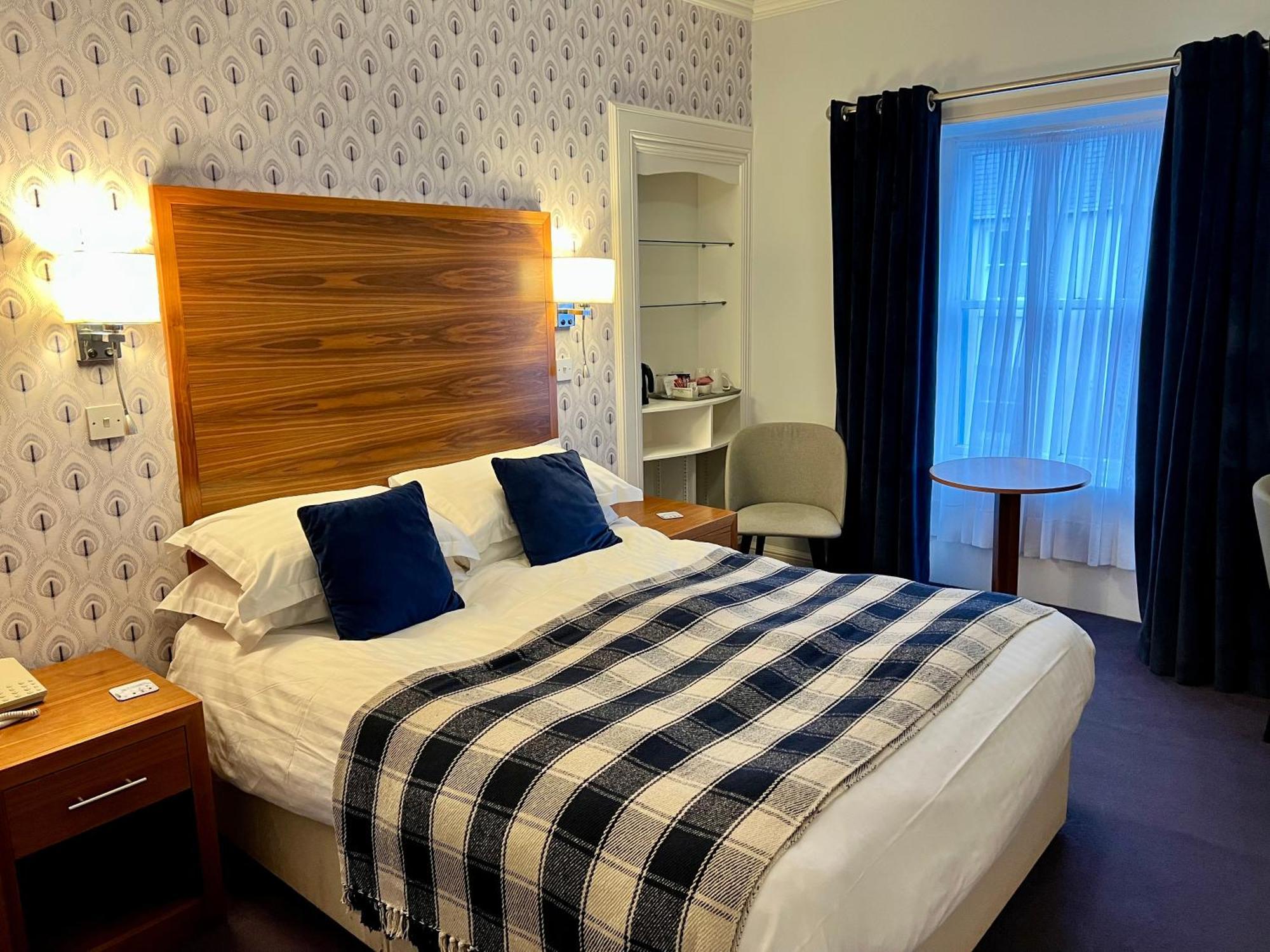 Selkirk Arms Hotel كيركودبرايت المظهر الخارجي الصورة