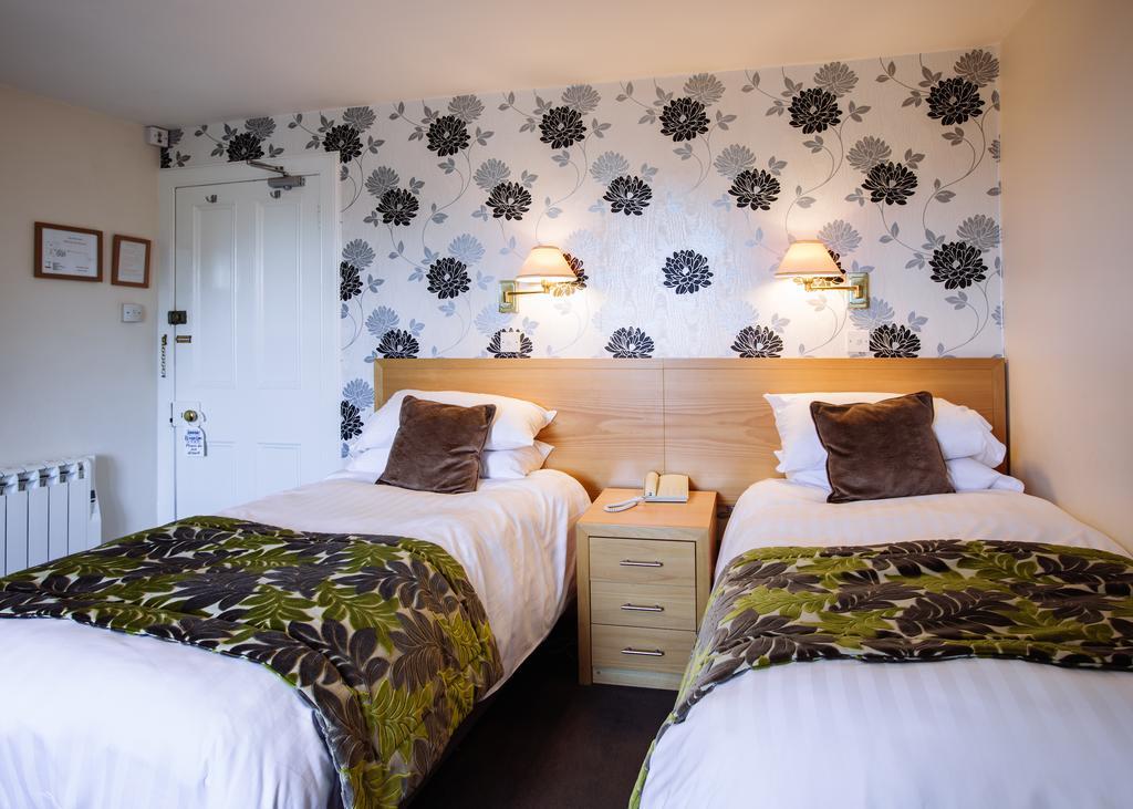 Selkirk Arms Hotel كيركودبرايت المظهر الخارجي الصورة